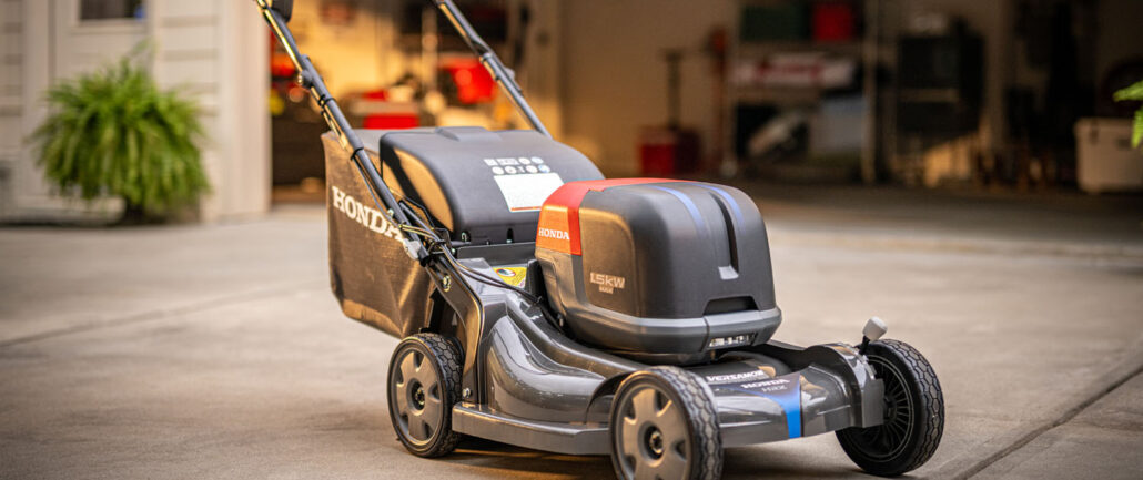 Pawn vs Sell Lawn Equipment: What’s Better If You Need Fast Cash?